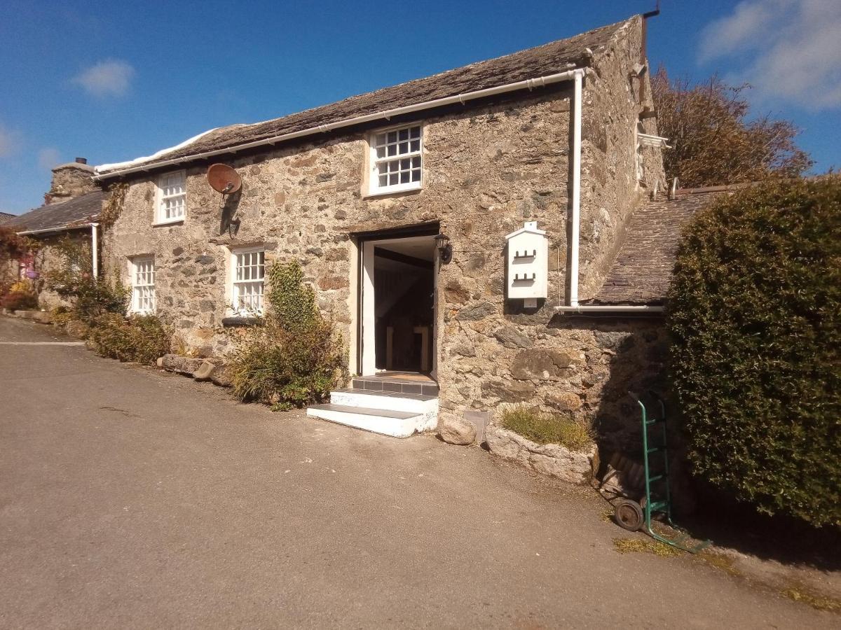 Bed and Breakfast Pandy Cymunod Bryngwran Exteriér fotografie